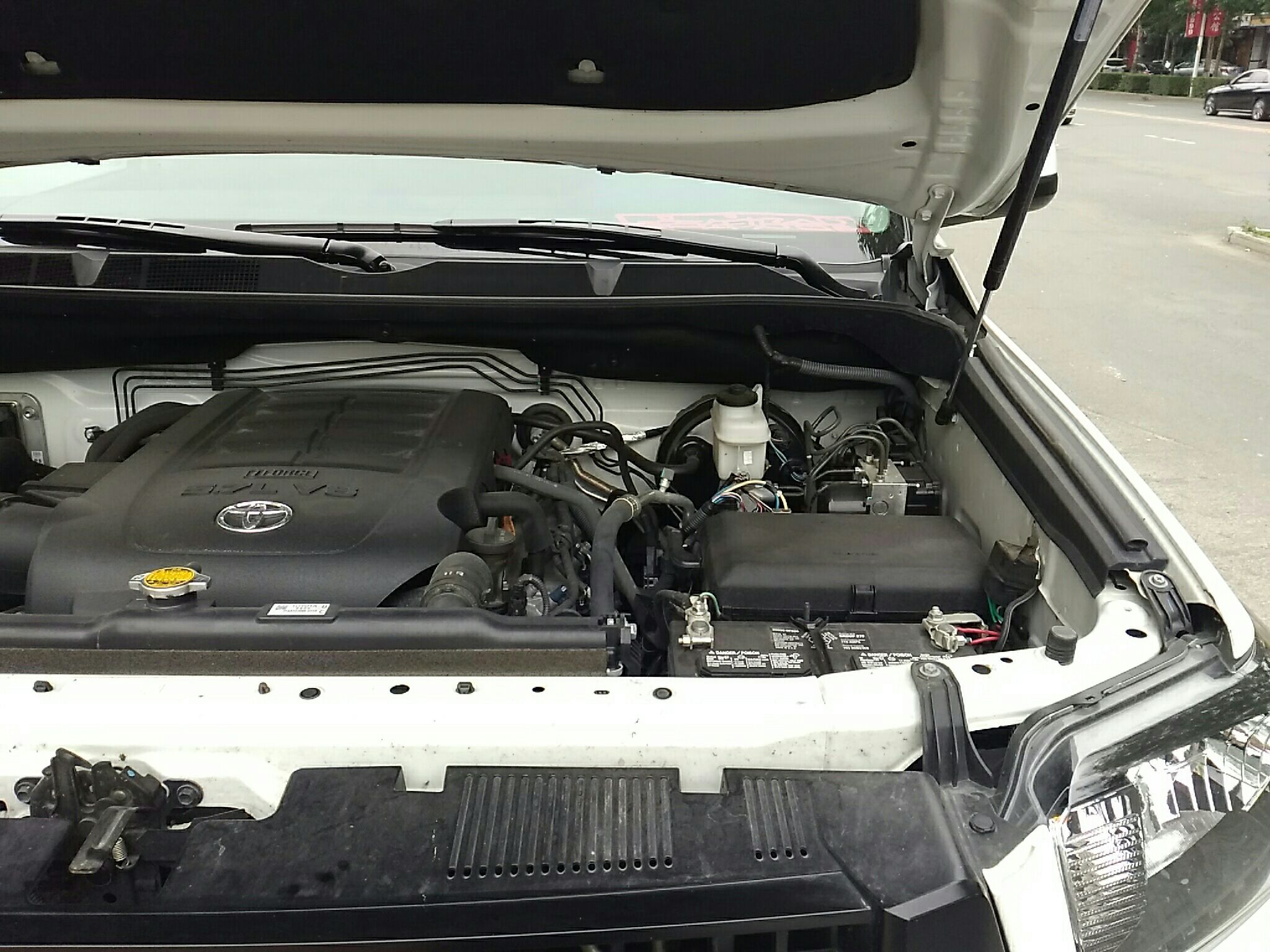 丰田坦途 [进口] 2014款 5.7L 自动 汽油 TPD-Pro 