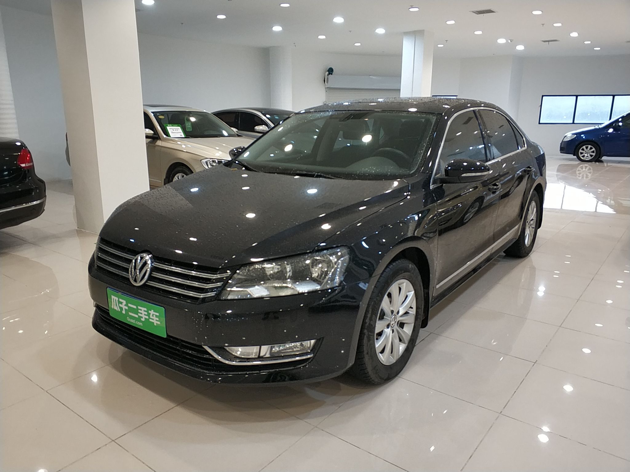 大众帕萨特 2014款 1.8t 自动 汽油 尊荣导航版 (国Ⅴ)