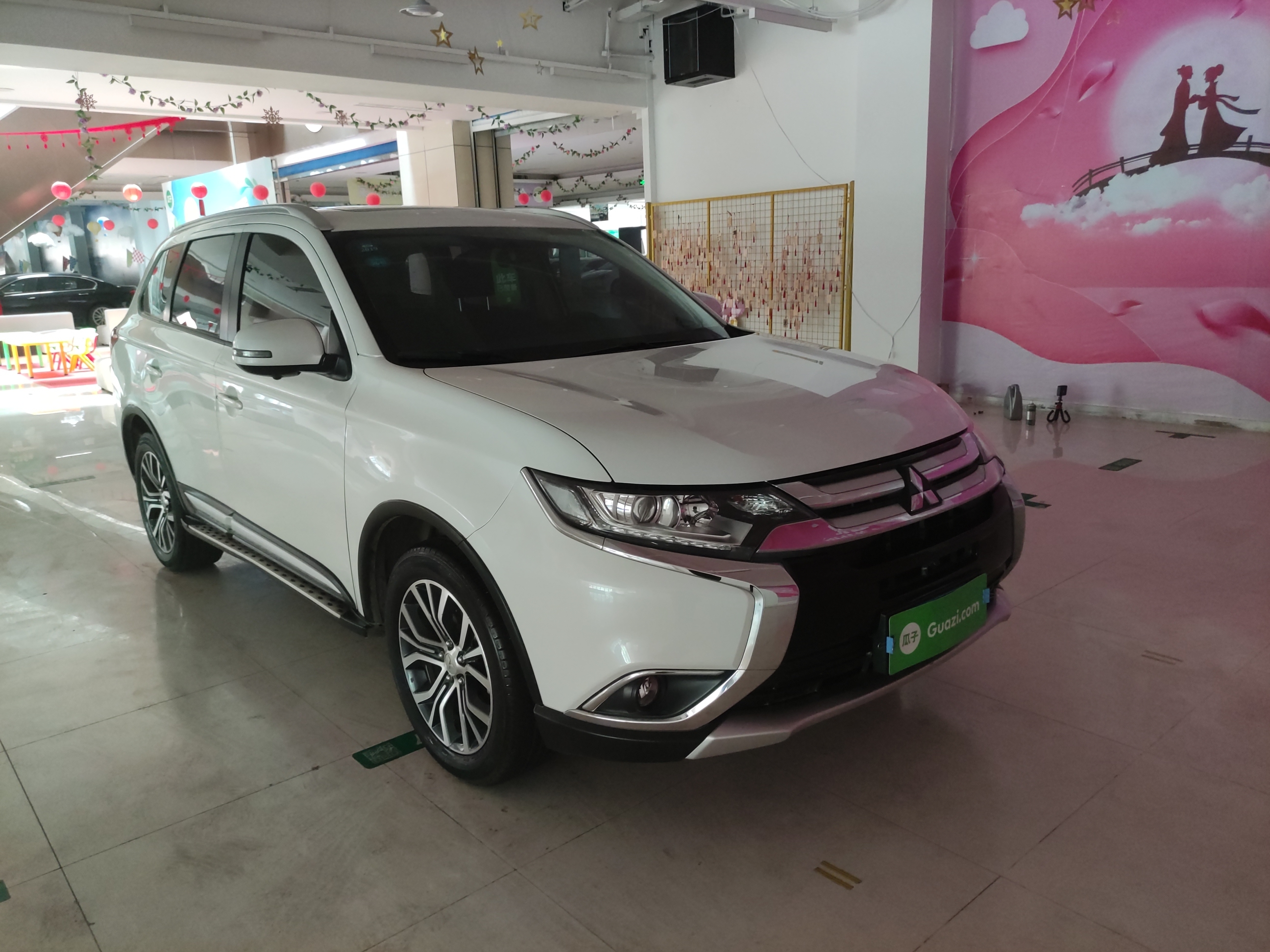 三菱欧蓝德2018款20l自动荣耀版国Ⅴ