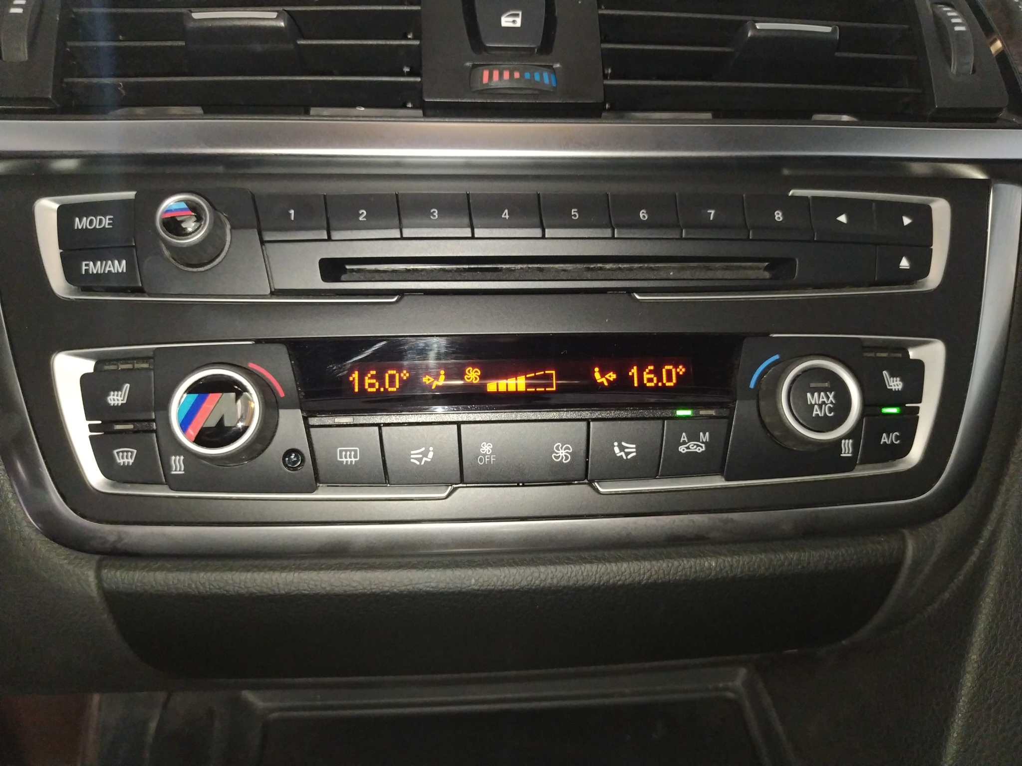 宝马3系 320Li 2014款 2.0T 自动 汽油 豪华设计套装 (国Ⅳ) 