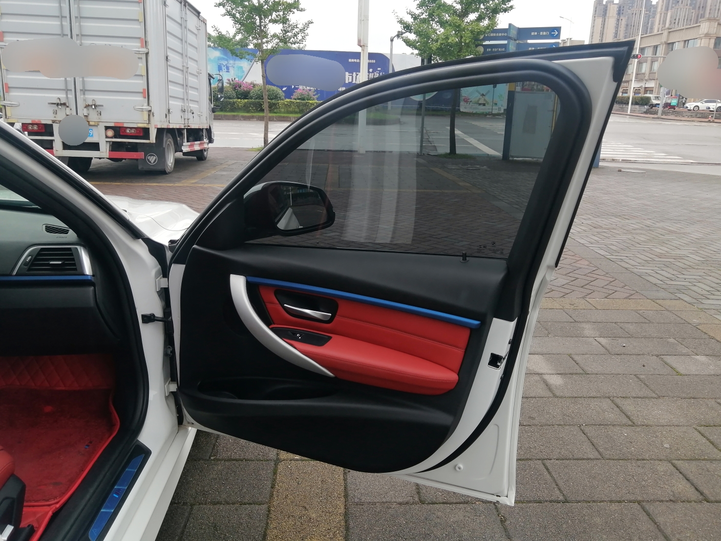 宝马3系 320i 2019款 2.0T 自动 汽油 M运动套装 (国Ⅴ) 