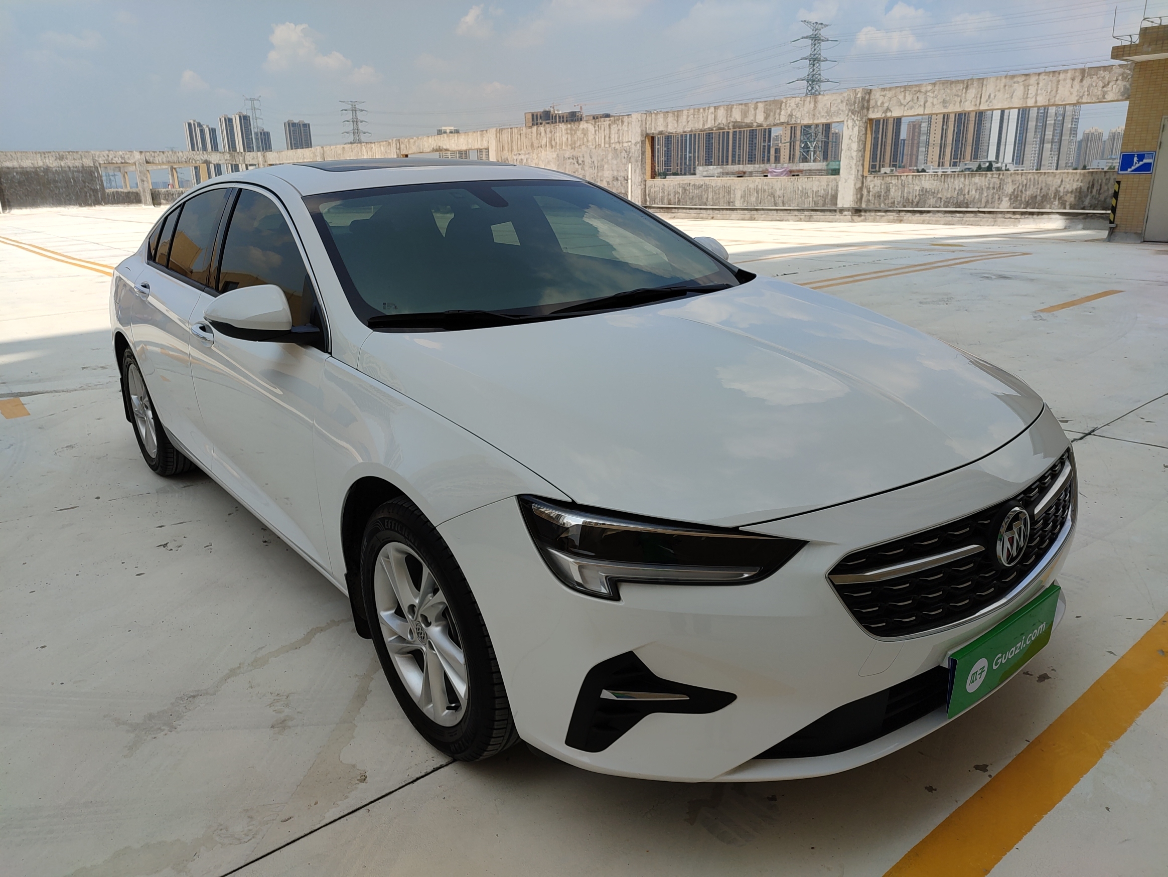 别克君威2020款15t自动552t精英型国Ⅵ