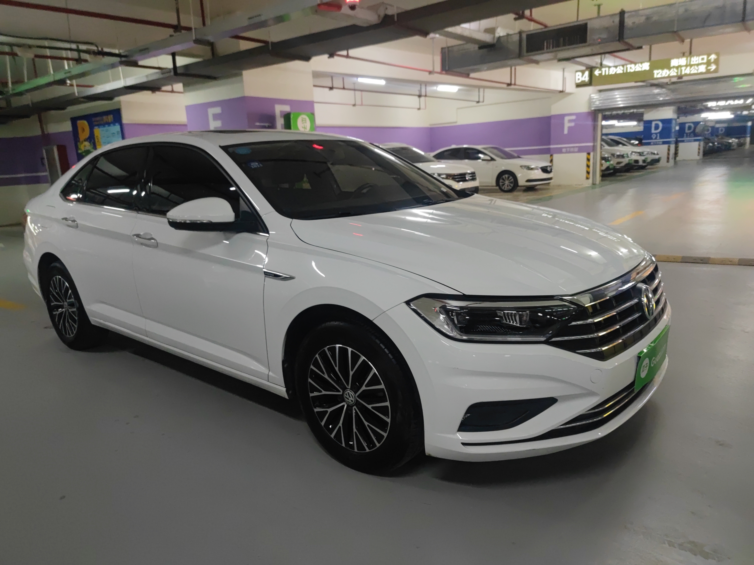 大众速腾2020款12t自动200tsi舒适型国Ⅵ