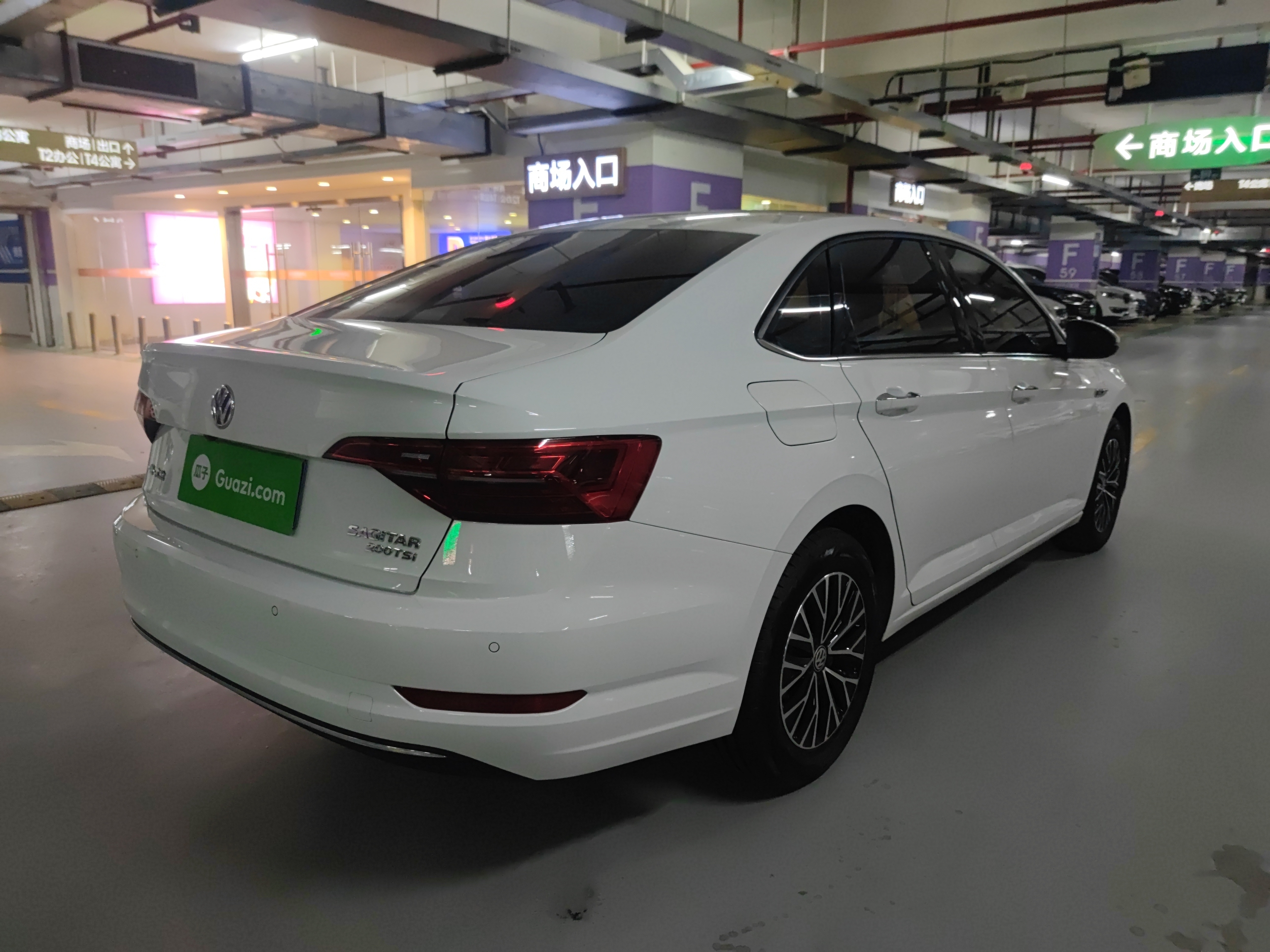 大众速腾 2020款 1.2t 自动 200tsi舒适型 (国Ⅵ)