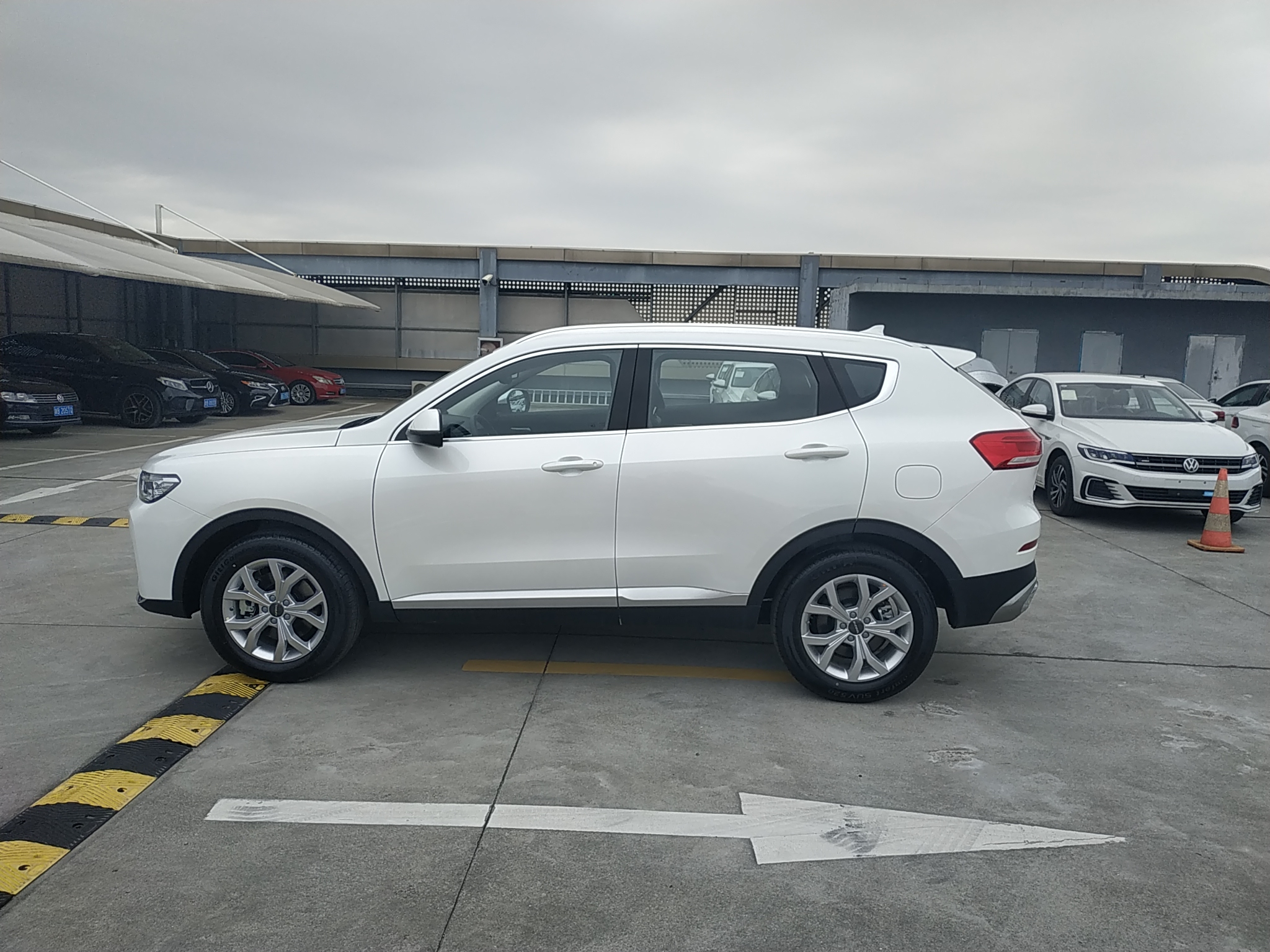 哈弗哈弗h6第二代2021款15t自动前驱都市版国Ⅵ