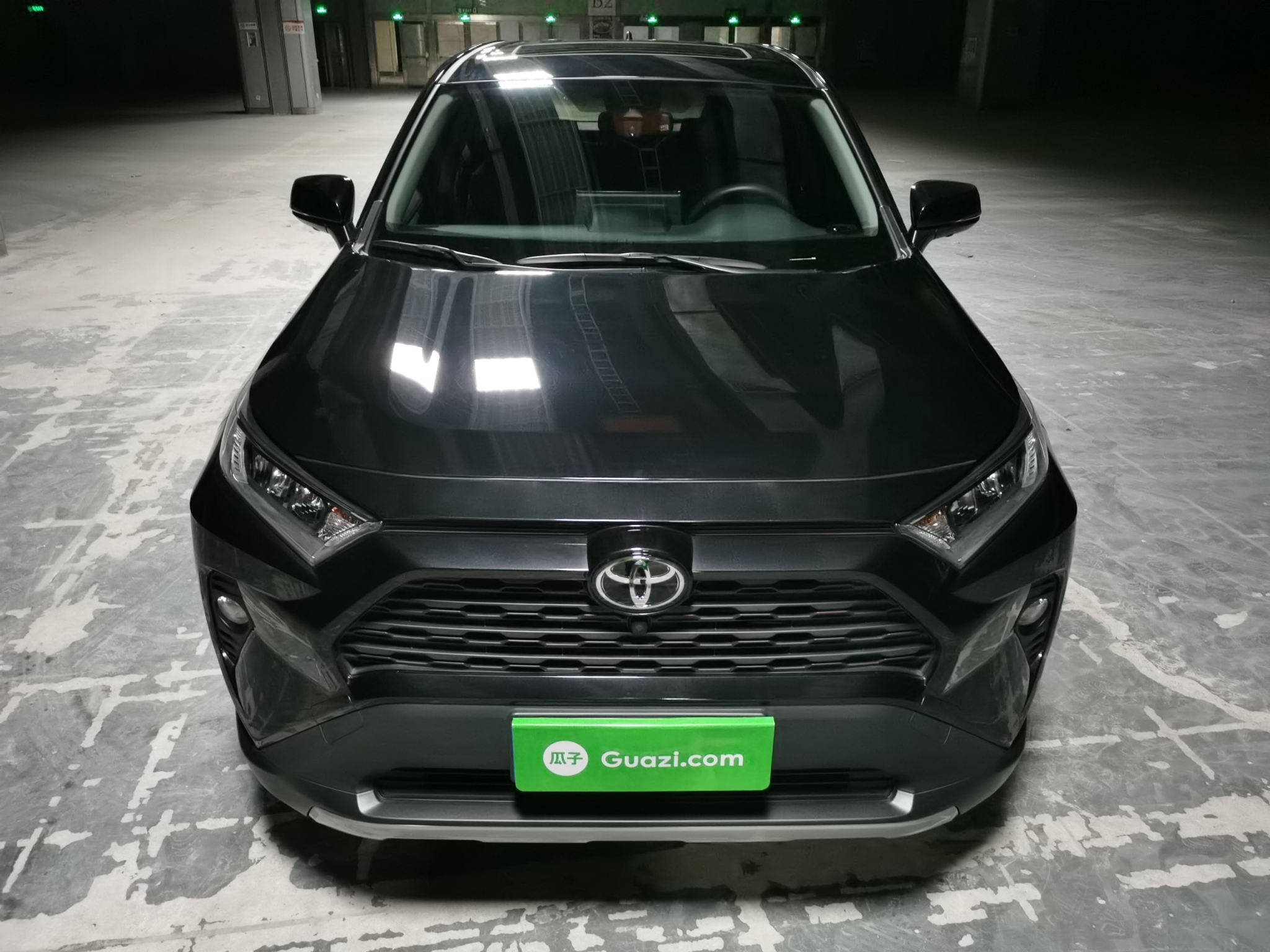 丰田rav42020款20l自动前驱风尚plus版国Ⅵ