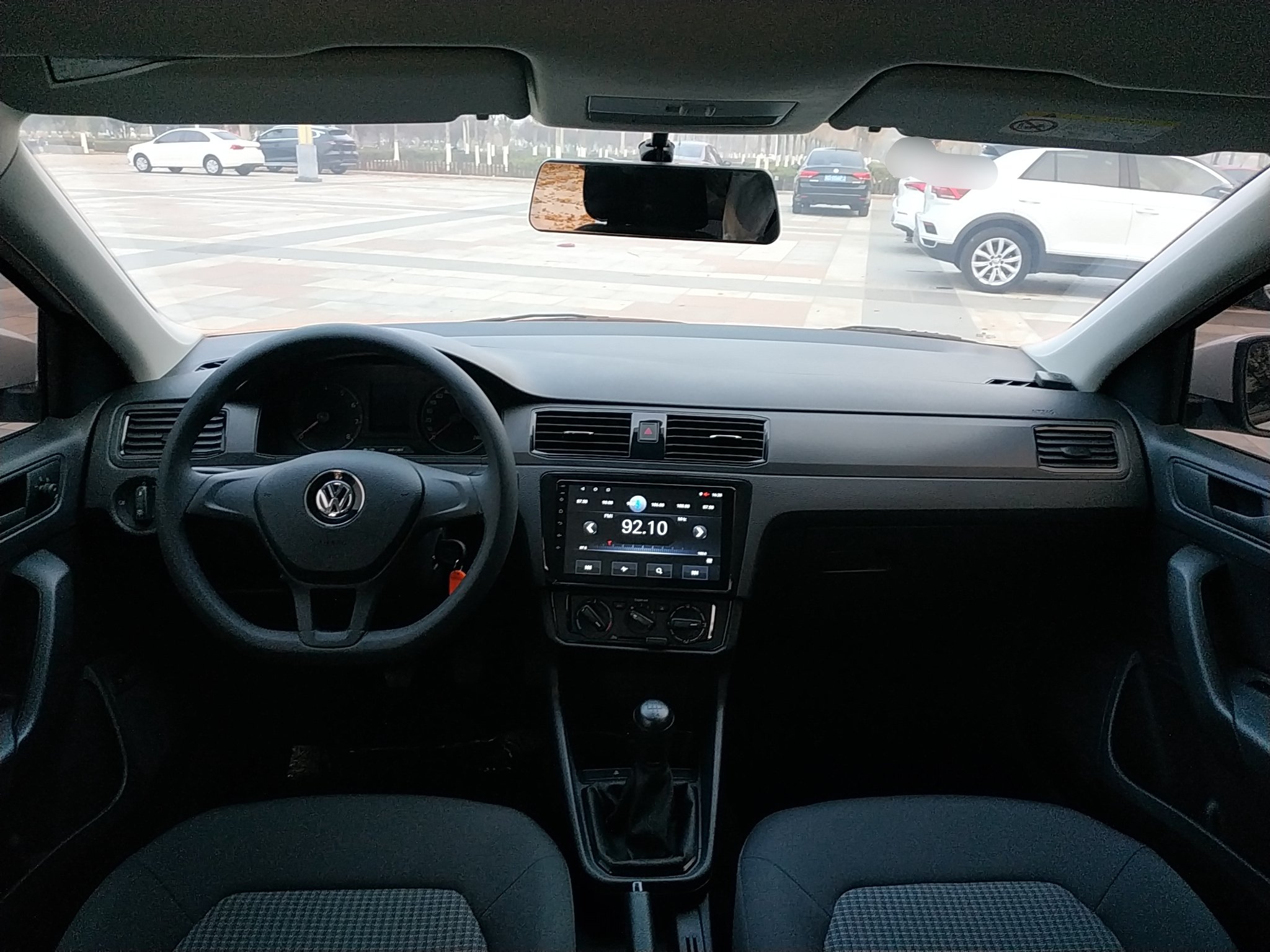 大众桑塔纳2021款15l手动风尚版国Ⅵ