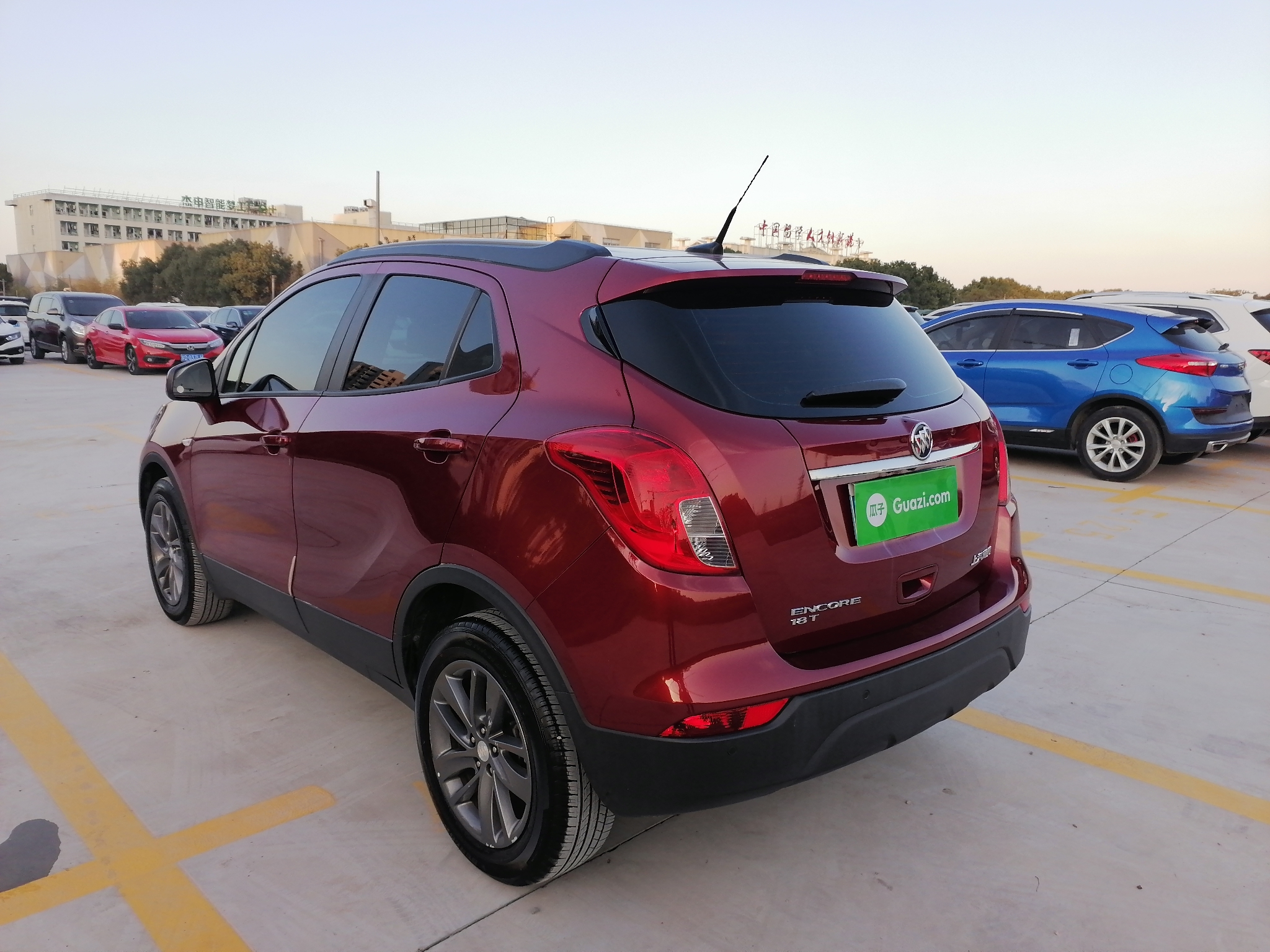 别克昂科拉2018款14t自动前驱18t都市领先型国Ⅴ