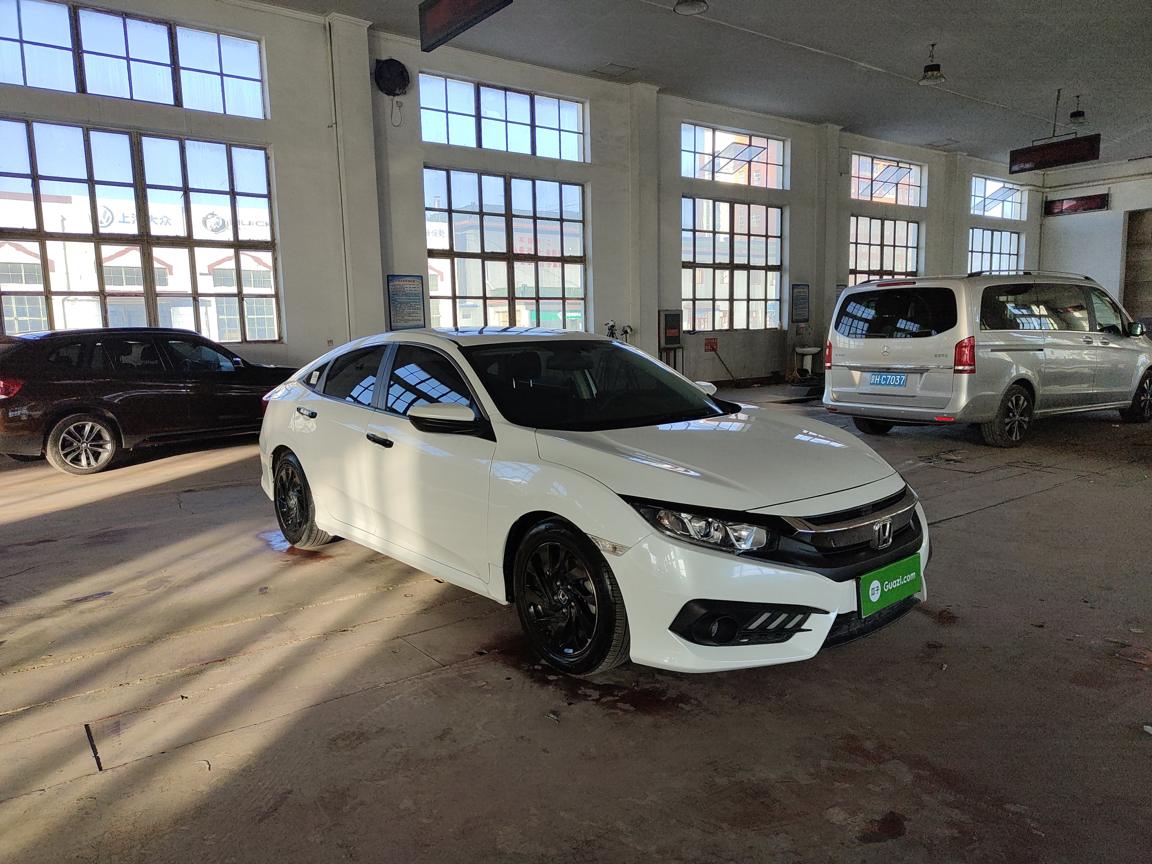 本田思域2016款15t自动豪华版220turbo国Ⅴ