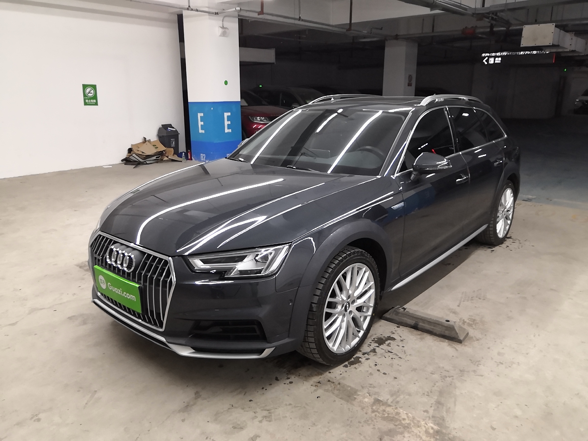 奥迪a4旅行进口2019款20t自动运动型