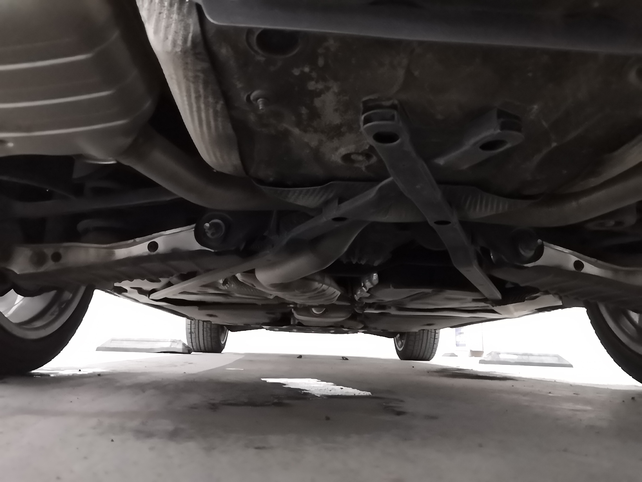 奥迪a4旅行进口2019款20t自动运动型